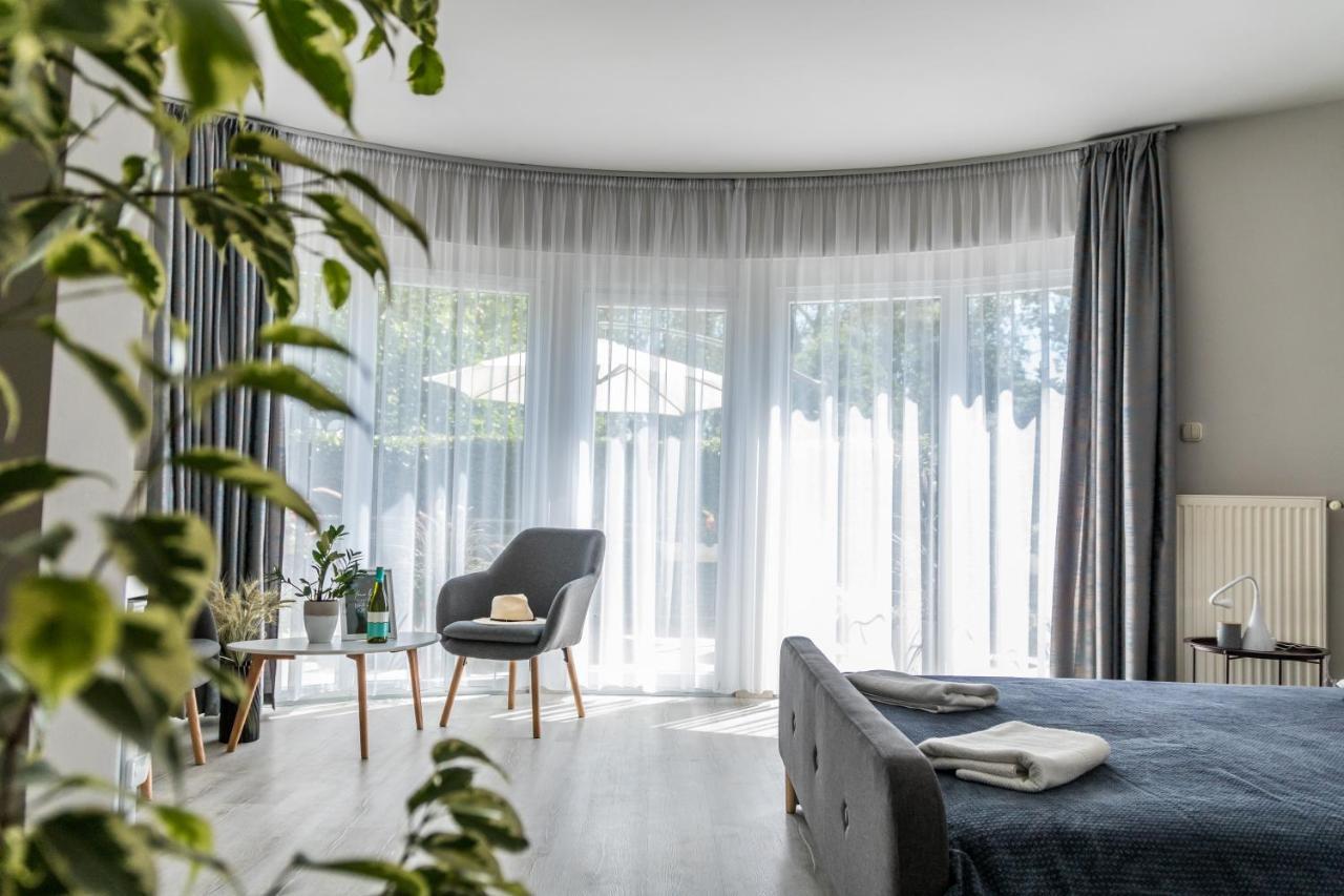 Villa 21 Boutique Rooms Balatonalmádi Zewnętrze zdjęcie