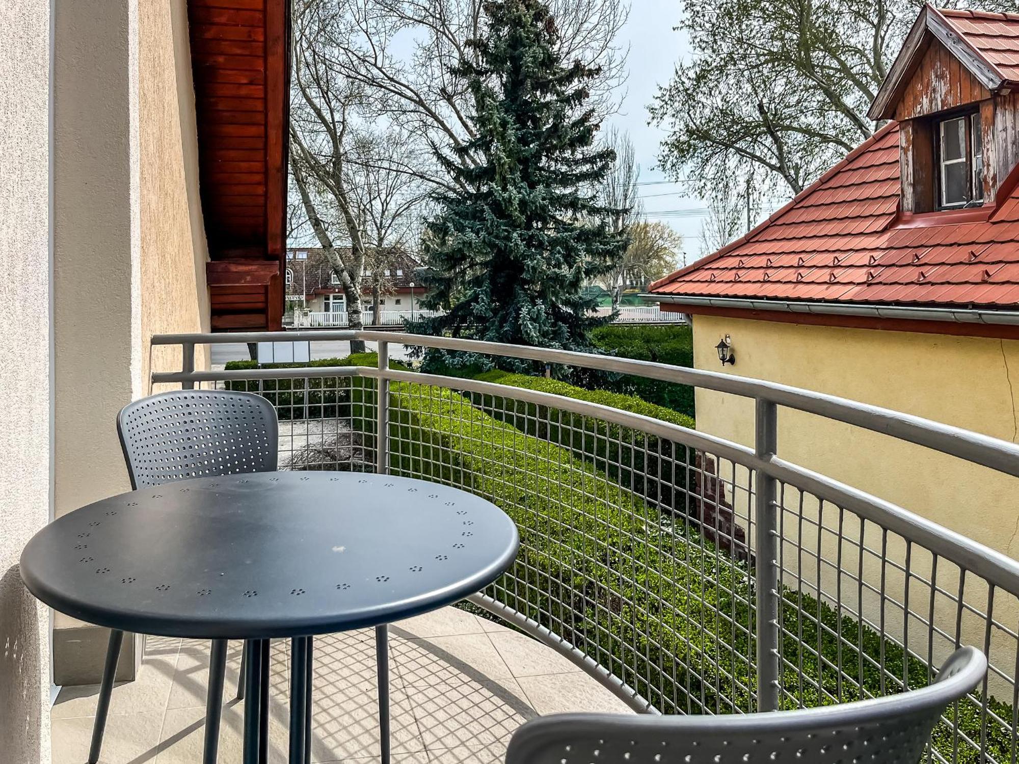 Villa 21 Boutique Rooms Balatonalmádi Zewnętrze zdjęcie